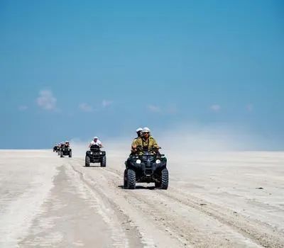 4 Nights | Explore Makgadikgadi Tour