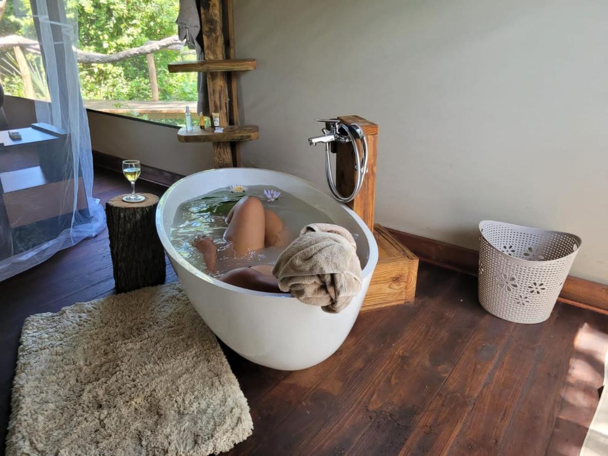 Xaoo Safari Camp
